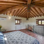 Casale Cinque Valli 8 Villa